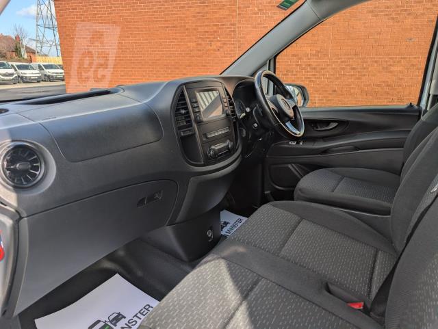 2021 Mercedes-Benz Vito 116 CDI L3 Progressive Van 9G-Tronic (KM71LHA) Image 14