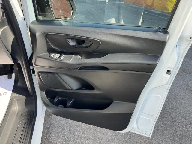 2021 Mercedes-Benz Vito 116 CDI L3 Progressive Van 9G-Tronic (KM71LPJ) Image 18