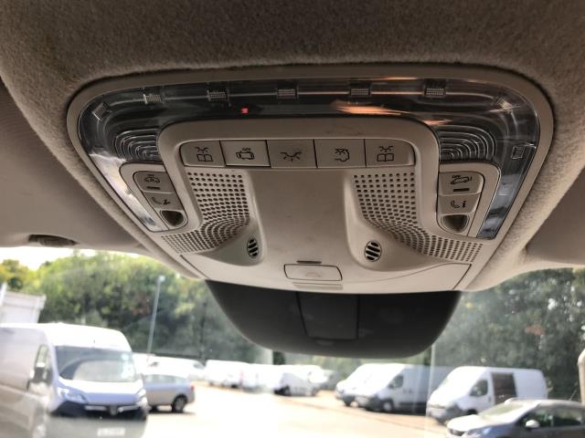 2021 Mercedes-Benz Vito 116Cdi Progressive Van 9G-Tronic (KM71LRF) Image 33