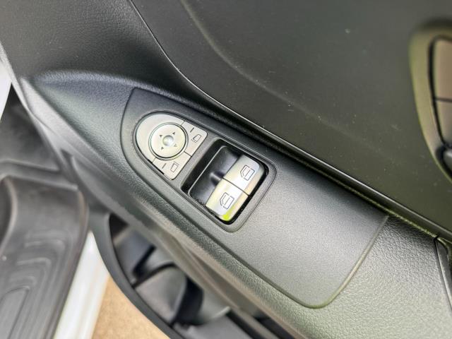 2021 Mercedes-Benz Vito 116 CDI L3 Progressive Van 9G-Tronic (KM71NYP) Image 19