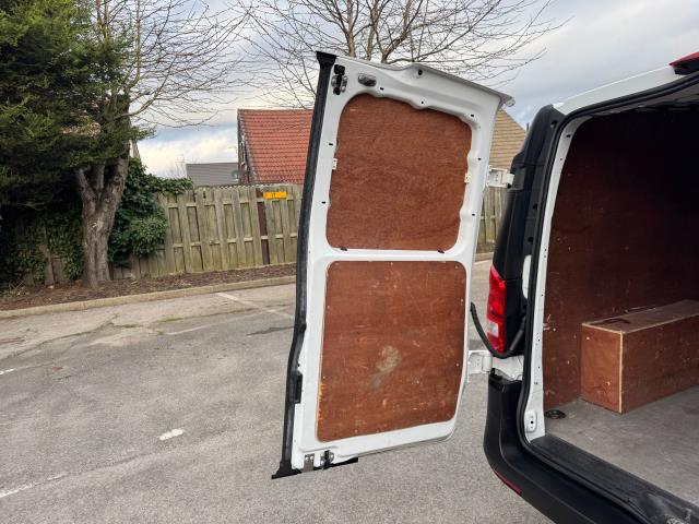 2021 Mercedes-Benz Vito 116 CDI L3 Progressive Van 9G-Tronic (KM71NYP) Image 56