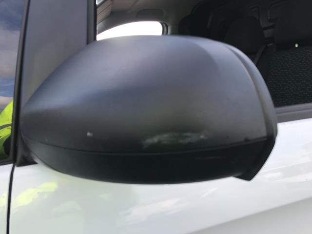 2021 Mercedes-Benz Vito 116CDI L3  PROGRESSIVE 160PS AUTO EURO 6 (KM71NYW) Image 42