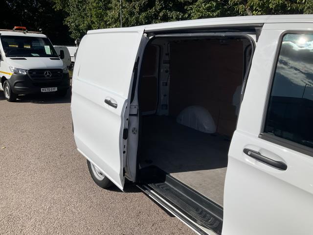 2021 Mercedes-Benz Vito 116Cdi Progressive Van 9G-Tronic (KM71NZC) Image 16