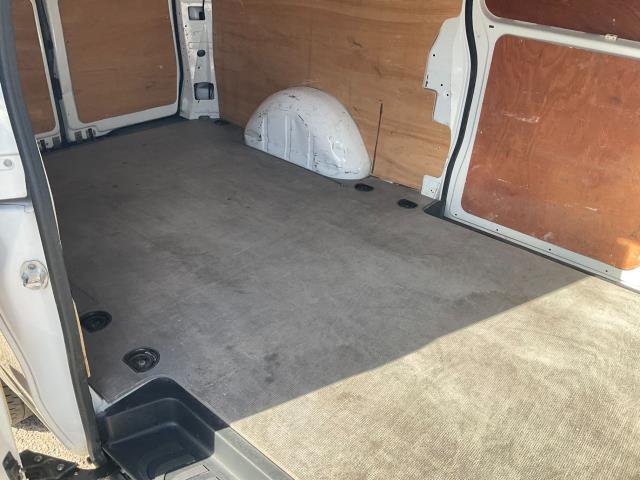 2021 Mercedes-Benz Vito 116Cdi Progressive Van 9G-Tronic (KM71NZC) Image 17