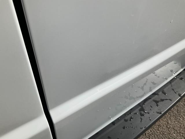 2021 Mercedes-Benz Vito 116Cdi Progressive Van 9G-Tronic (KM71NZC) Image 38