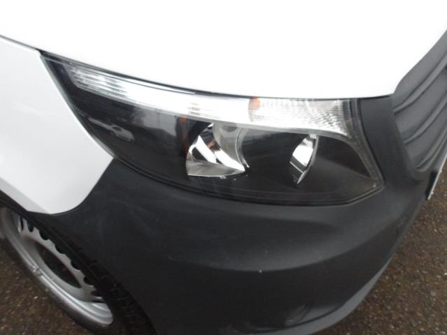 2021 Mercedes-Benz Vito 116Cdi Progressive Van 9G-Tronic (KM71NZR) Image 13