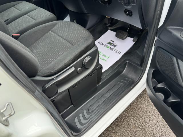 2022 Mercedes-Benz Vito 116 CDI L3 Progressive Van 9G-Tronic (KM71OAN) Image 17