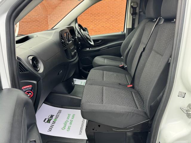 2022 Mercedes-Benz Vito 116 CDI L3 Progressive Van 9G-Tronic (KM71OAN) Image 38