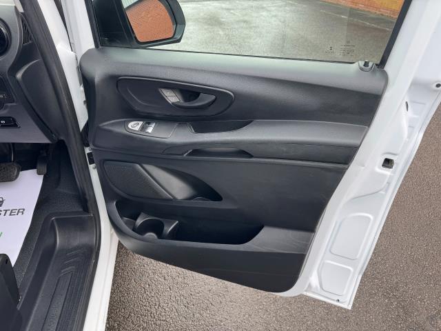 2022 Mercedes-Benz Vito 116 CDI L3 Progressive Van 9G-Tronic (KM71OAN) Image 18