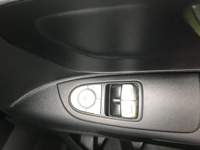 2021 Mercedes-Benz Vito 116Cdi Progressive Van 9G-Tronic (KM71OBE) Image 25