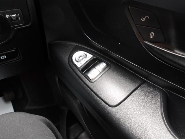 2021 Mercedes-Benz Vito 116Cdi Progressive Van 9G-Tronic (KM71OBO) Image 25