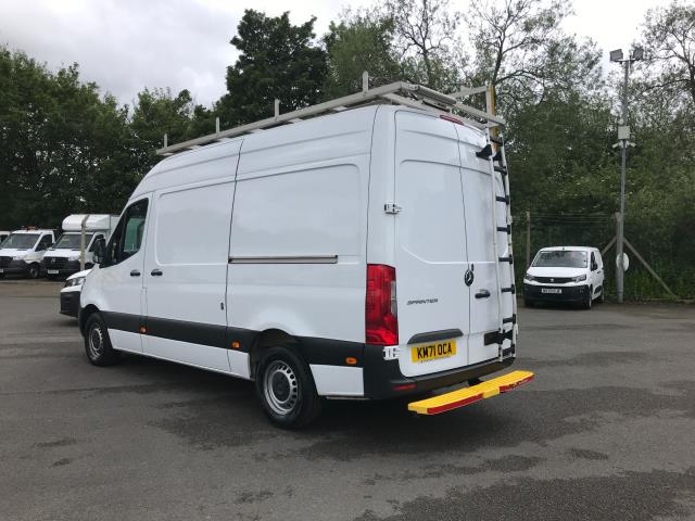 2021 Mercedes-Benz Sprinter 3.5T L2 H2 Progressive Van (KM71OCA) Image 7