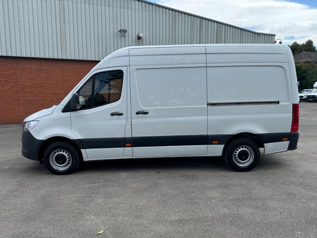 2021 Mercedes-Benz Sprinter 315CDI L2 RWD 3.5T H2 Progressive Van (KM71OCS) Image 6