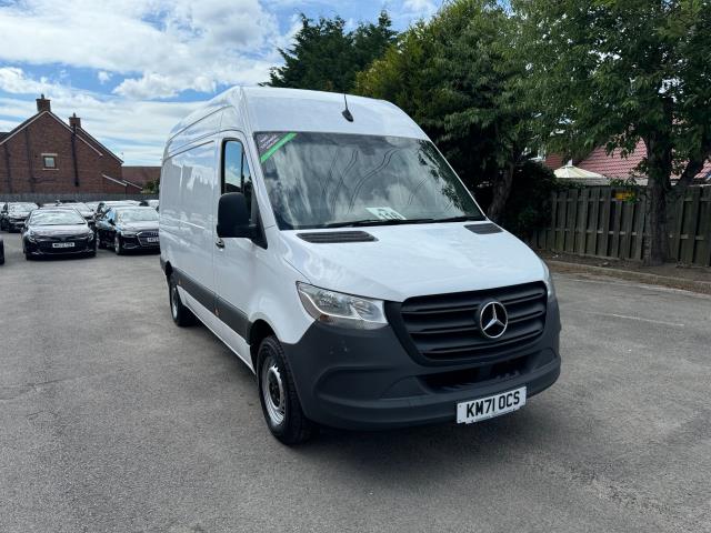 2021 Mercedes-Benz Sprinter 315CDI L2 RWD 3.5T H2 Progressive Van (KM71OCS) Image 2