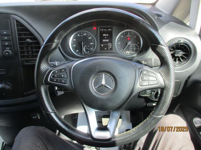 2021 Mercedes-Benz Vito 116Cdi Progressive Van 9G-Tronic (KM71OXZ) Image 14