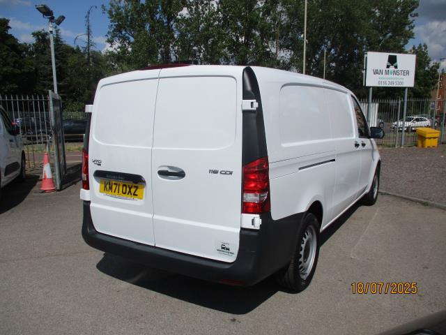 2021 Mercedes-Benz Vito 116Cdi Progressive Van 9G-Tronic (KM71OXZ) Image 4