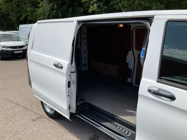 2021 Mercedes-Benz Vito 116Cdi Progressive Van 9G-Tronic (KM71OYJ) Image 16