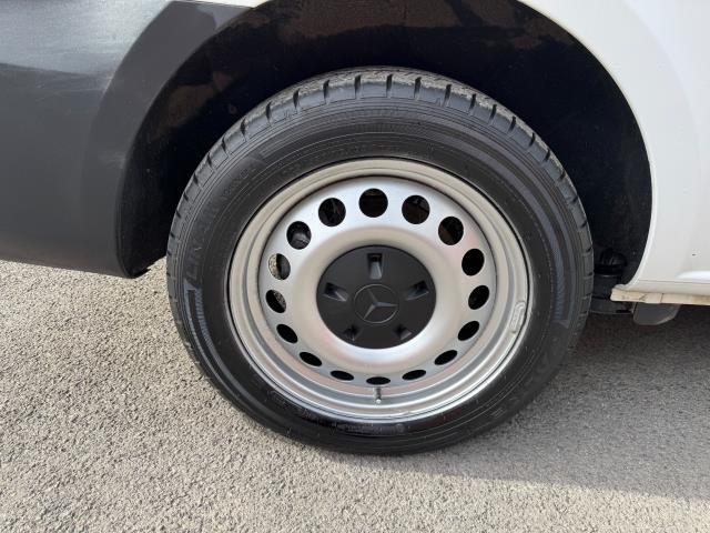 2021 Mercedes-Benz Vito L3 116Cdi Progressive Van 9G-Tronic (KM71VHF) Image 61