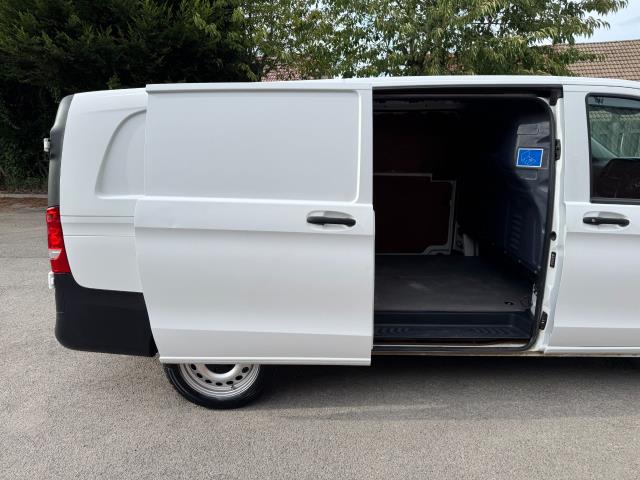 2021 Mercedes-Benz Vito L3 116Cdi Progressive Van 9G-Tronic (KM71VHF) Image 50