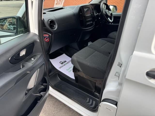 2021 Mercedes-Benz Vito L3 116Cdi Progressive Van 9G-Tronic (KM71VHF) Image 34