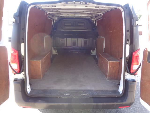 2021 Mercedes-Benz Vito 116Cdi Progressive Van 9G-Tronic (KM71WLH) Image 21