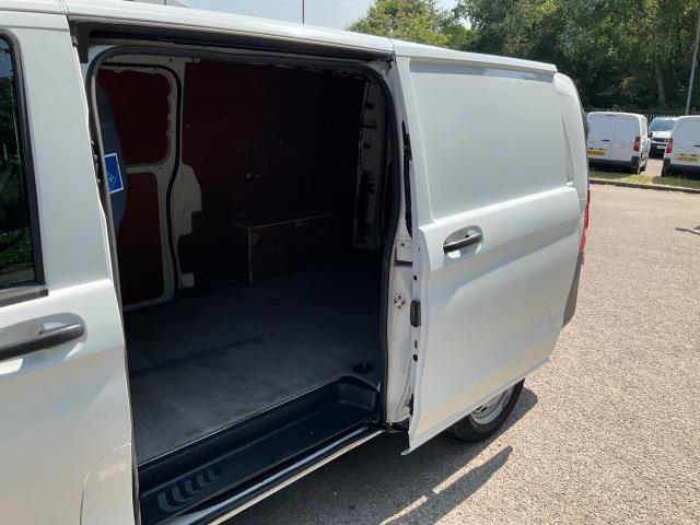 2021 Mercedes-Benz Vito 116Cdi Progressive Van 9G-Tronic (KM71WLK) Image 8