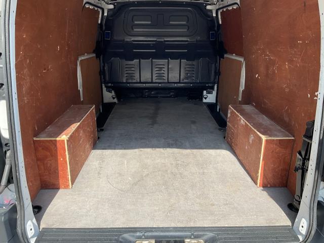 2021 Mercedes-Benz Vito 116Cdi Progressive Van 9G-Tronic (KM71WLK) Image 13