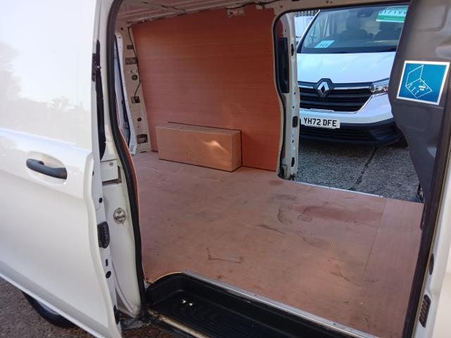 2021 Mercedes-Benz Vito 116Cdi Progressive Van 9G-Tronic (KM71WLV) Image 15