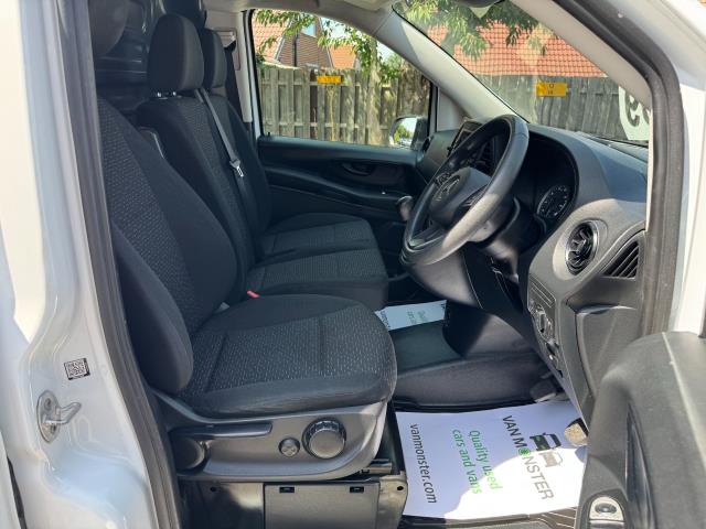 2022 Mercedes-Benz Vito L2 114Cdi Progressive Van (KM72BKX) Image 15