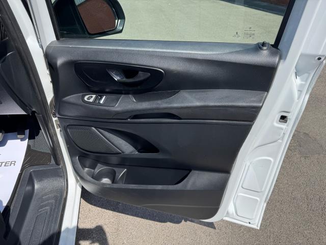 2022 Mercedes-Benz Vito L2 114Cdi Progressive Van (KM72BKX) Image 18