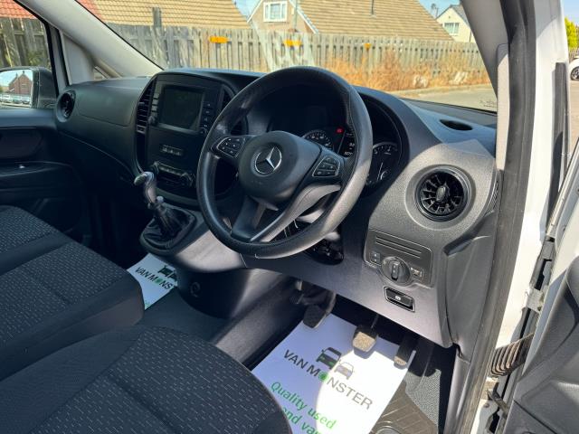 2022 Mercedes-Benz Vito L2 114Cdi Progressive Van (KM72BKX) Image 14