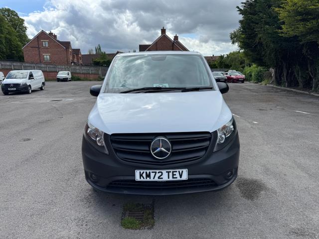 2022 Mercedes-Benz Vito 114 CDI L2 Progressive Van (KM72TEV) Image 3