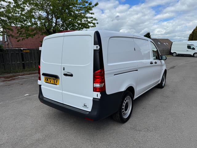 2022 Mercedes-Benz Vito 114 CDI L2 Progressive Van (KM72TEV) Image 9