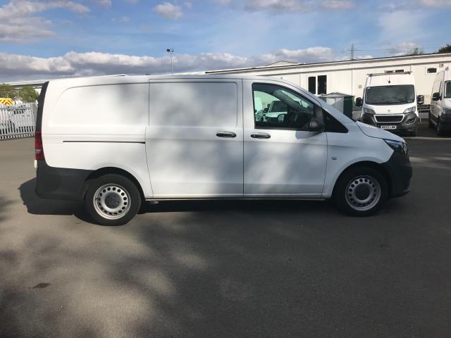 2022 Mercedes-Benz Vito 114Cdi Progressive Van (KM72TFJ) Image 12