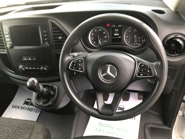 2022 Mercedes-Benz Vito 114Cdi Progressive Van (KM72TFJ) Image 22