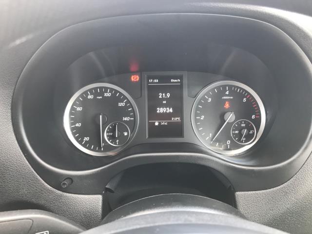 2022 Mercedes-Benz Vito 114Cdi Progressive Van (KM72TFJ) Image 23