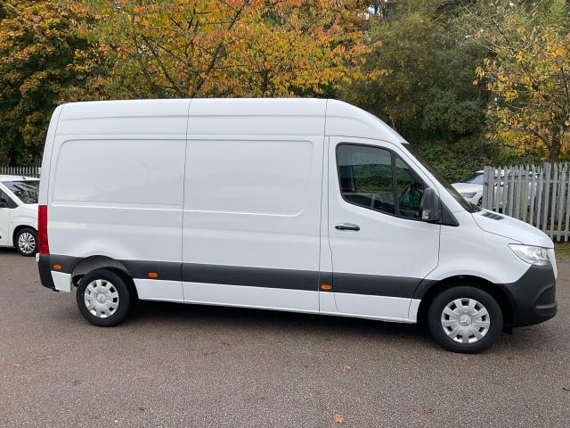 2020 Mercedes-Benz Sprinter 314 CDI L2 H2 (KN70ZKX) Image 15