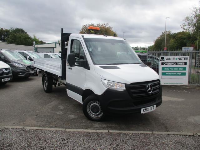 2022 Mercedes-Benz Sprinter 3.5T Progressive Tipper (KN71UFT) Image 2