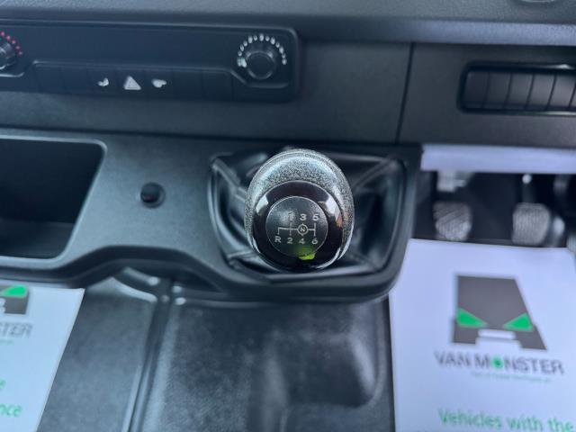 2022 Mercedes-Benz Sprinter 3.5T Progressive Tipper (KN71UFT) Image 31