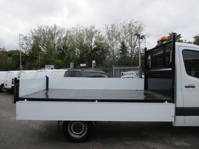 2022 Mercedes-Benz Sprinter 3.5T Progressive Tipper (KN71UFT) Image 31