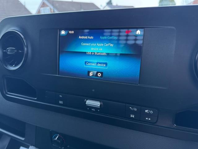 2022 Mercedes-Benz Sprinter 3.5T Progressive Tipper (KN71UFT) Image 29