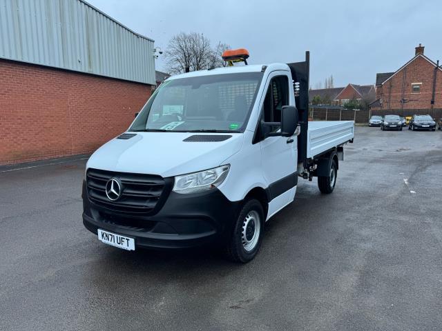 2022 Mercedes-Benz Sprinter 3.5T Progressive Tipper (KN71UFT) Image 4