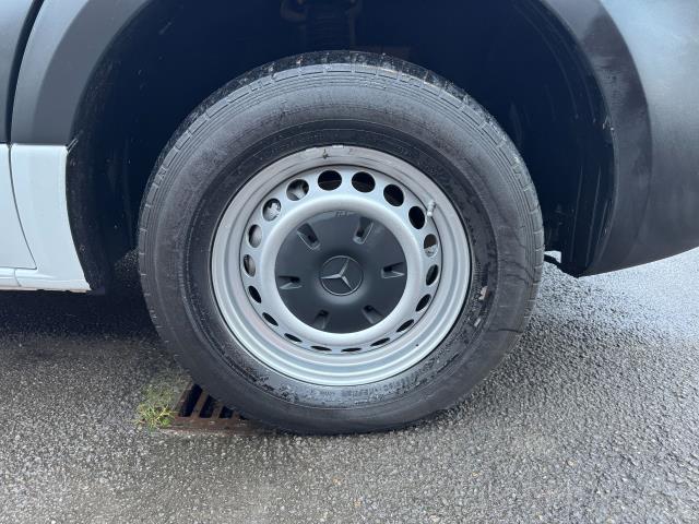 2022 Mercedes-Benz Sprinter 3.5T Progressive Tipper (KN71UFT) Image 49