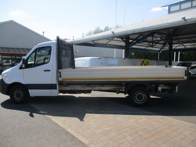 2023 Mercedes-Benz Sprinter 3.5T Progressive Chassis Cab (KN72FNE) Image 8