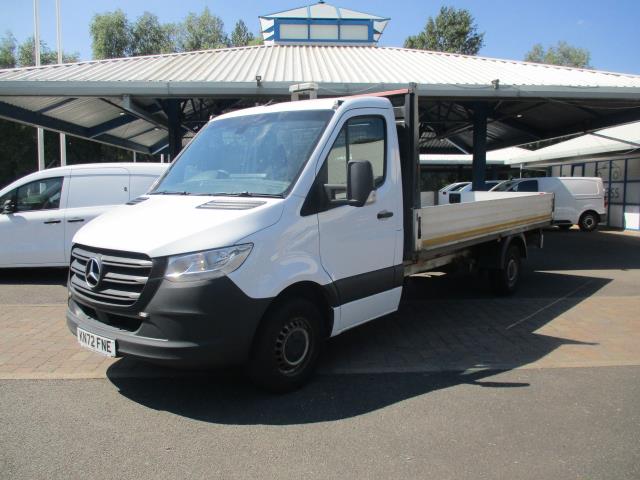 2023 Mercedes-Benz Sprinter 3.5T Progressive Chassis Cab (KN72FNE) Image 9