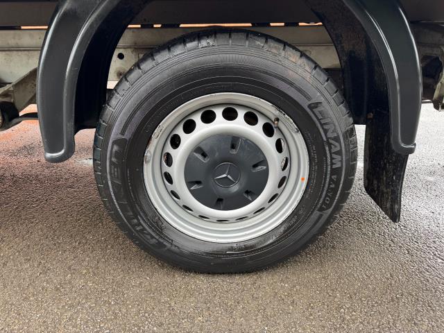 2022 Mercedes-Benz Sprinter 3.5T 315 CDI HD Emissions Progressive Luton Tail Lift (KN72UOT) Image 52