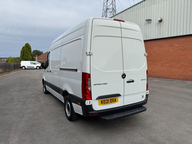 2021 Mercedes-Benz Sprinter 315 L2 H2 RWD Progressive Van  EURO 6 (KO21DXA) Image 7
