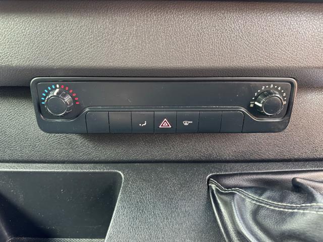 2021 Mercedes-Benz Sprinter 315 L2 H2 RWD Progressive Van  EURO 6 (KO21DXA) Image 29