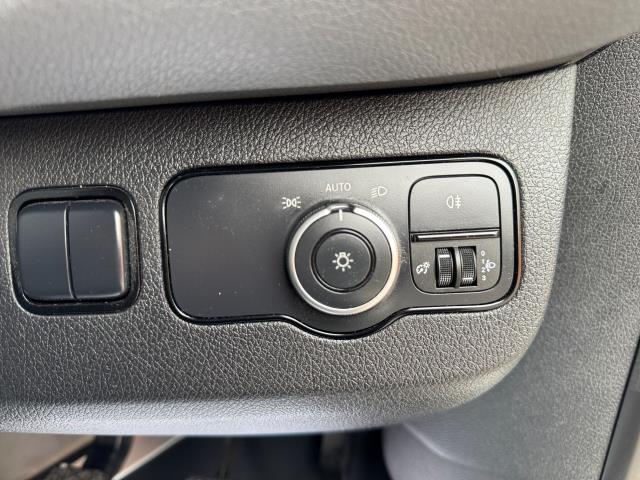 2021 Mercedes-Benz Sprinter 315 L2 H2 RWD Progressive Van  EURO 6 (KO21DXA) Image 26