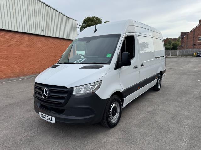 2021 Mercedes-Benz Sprinter 315 L2 H2 RWD Progressive Van  EURO 6 (KO21DXA) Image 4